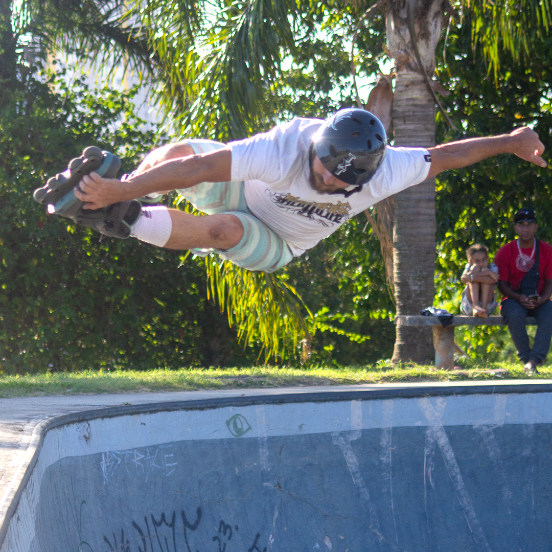 Patins Atomix Cinza e Verde - 59mm ABEC-9 Cromo